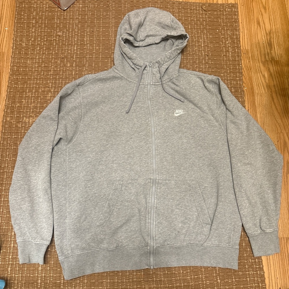 Nike Men's Zip-Up Gray Hoodie